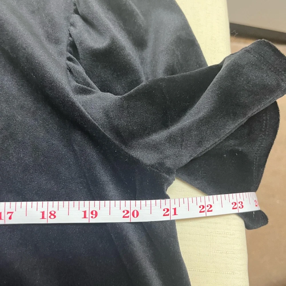 LOFT XL black velvet puff sleeve top